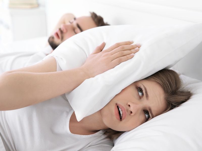 Roncar é Normal? Quando Devo Me Preocupar com o Ronco? 🤔